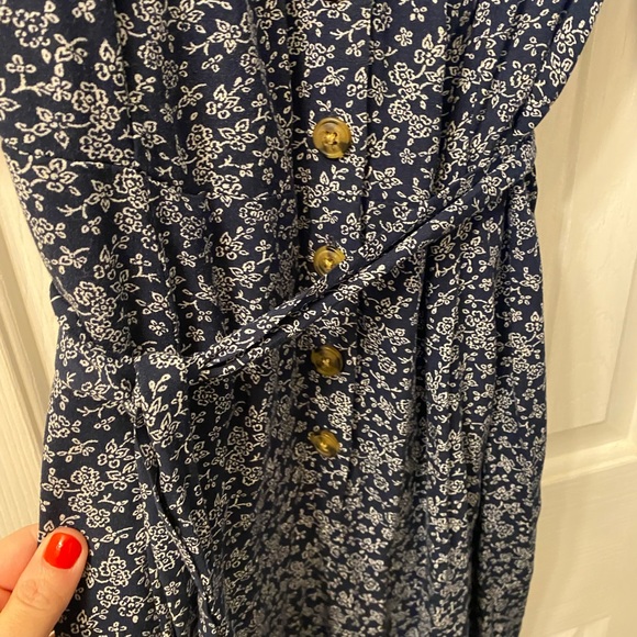 Navy Floral Jumpsuit - Picture 4 of 5